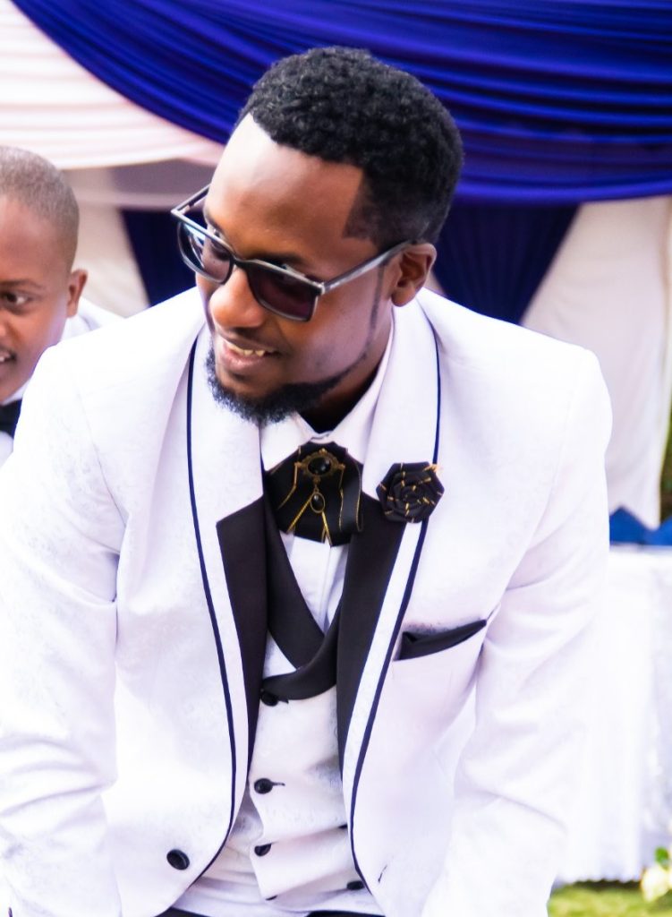 475979800 3939197206334002 1605018700452960199 n 751x1024